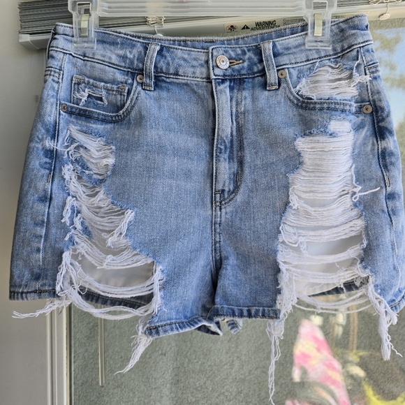American Eagle Outfitters Blue Jean Shorts Distressed High-Waisted - Picture 1 of 8
